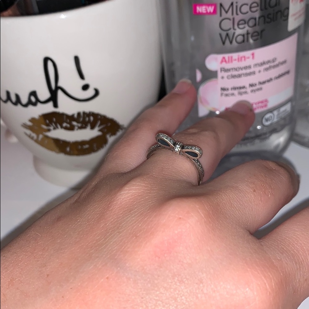 Pandora ring